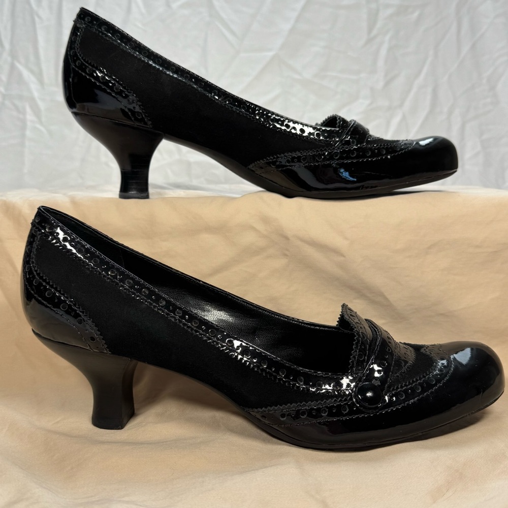 Franco Sarto Black Patent Leather and Suede Mary Jane Heels w/ intricate details - Picture 3 of 16